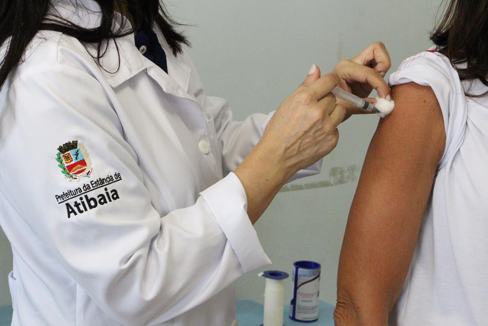 Atibaia volta a aplicar vacina contra Influenza nesta quinta (3)