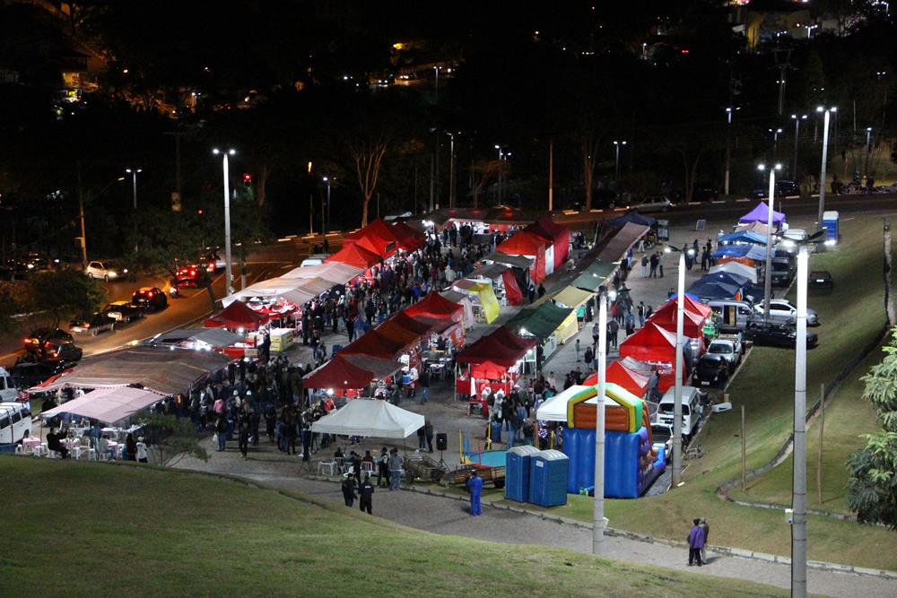 Feira Noturna do Centro de Convenções será antecipada durante as festas