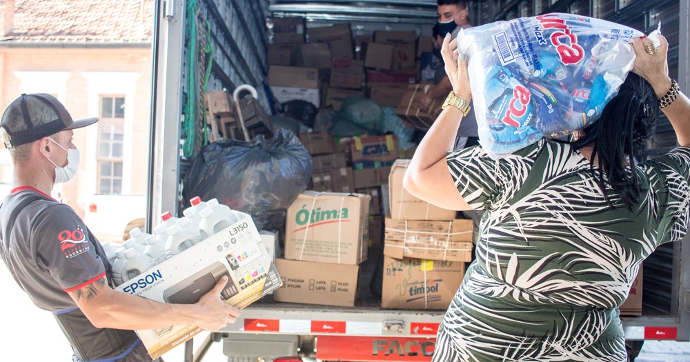 Atibaia arrecada mais de 1 tonelada de alimentos para vítimas das chuvas em Minas Gerais
