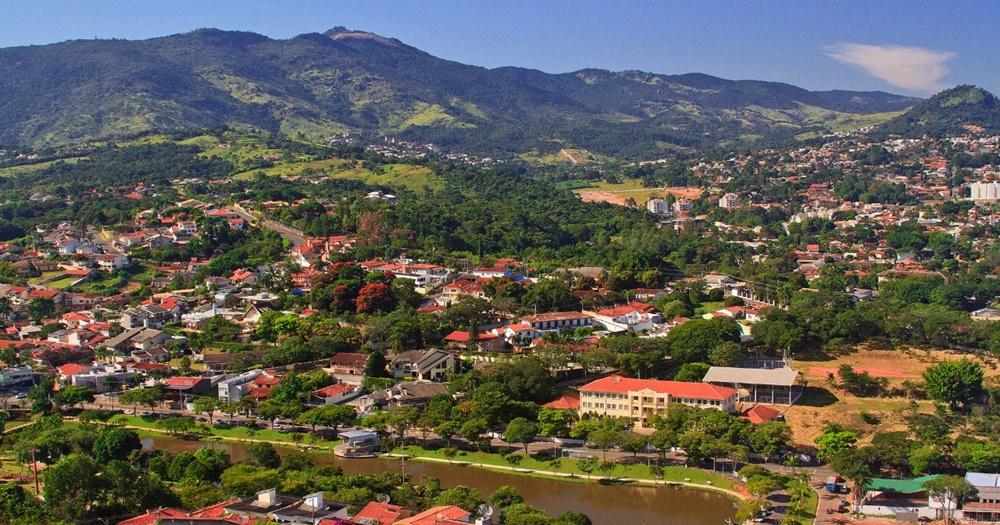 Prefeitura articula contratação de crédito internacional para obras de grande porte em Atibaia