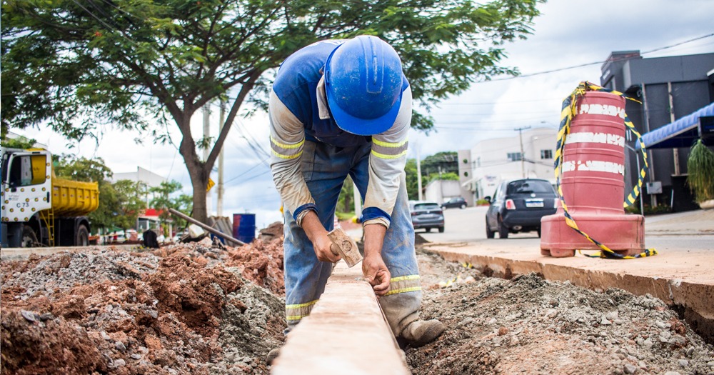 Obras na Alameda Lucas avançam com intervenções no trecho final da via