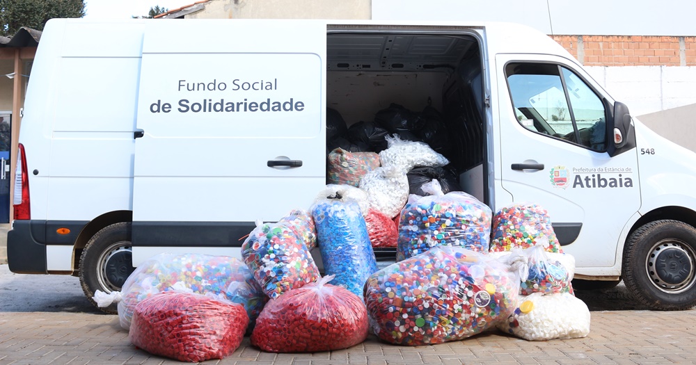 “Tampinha do Bem” transforma quase 7 toneladas de plástico em solidariedade