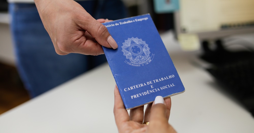 Inscrições para o Bolsa Trabalho, com remuneração de R 540,00 mensais, terminam dia 11
