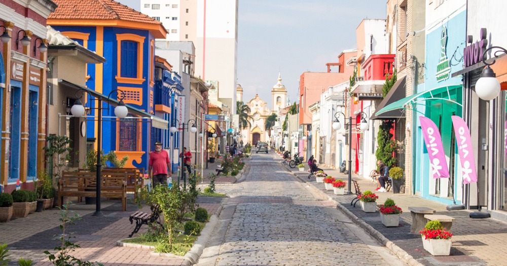 Prefeitura entrega obras de revitalização da Alameda Lucas Nogueira Garcez e da Rua José Lucas