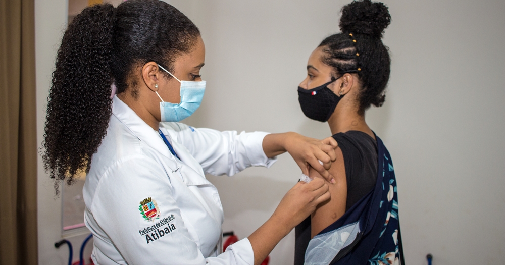 Vacinação contra Covid-19: Atibaia libera 4ª dose para pessoas acima de 18 anos