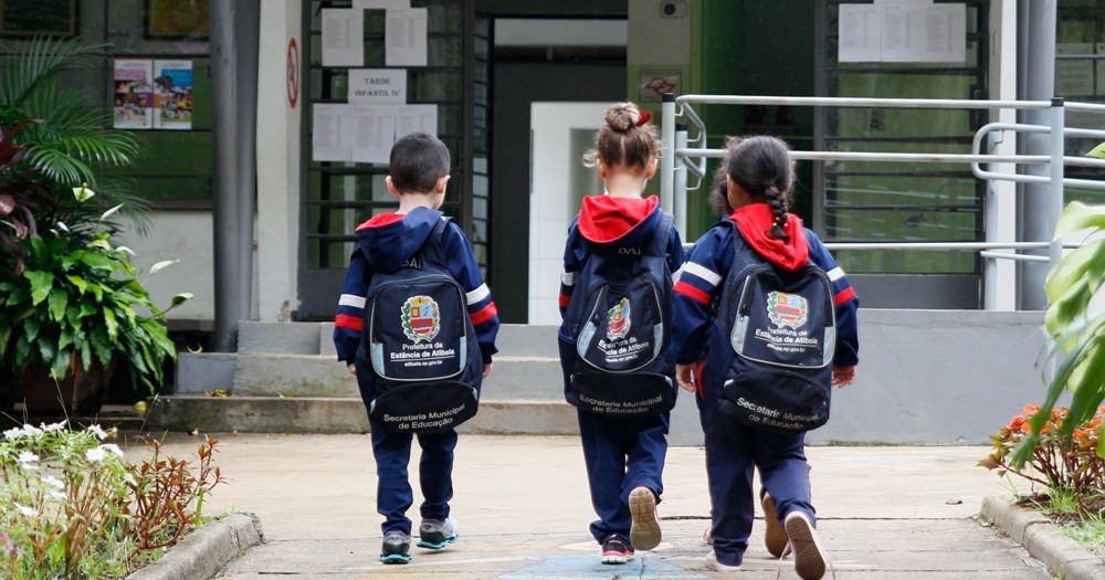 Escolas Municipais de Atibaia voltam às aulas em 3 de fevereiro