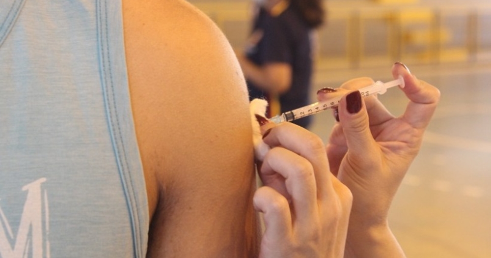 Atibaia anuncia vacinação de adolescentes de 15 a 19 anos contra a Meningite C