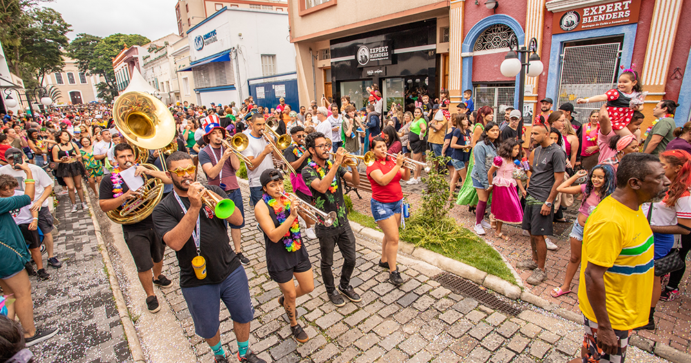 segundo dia de carnaval em Atibaia 