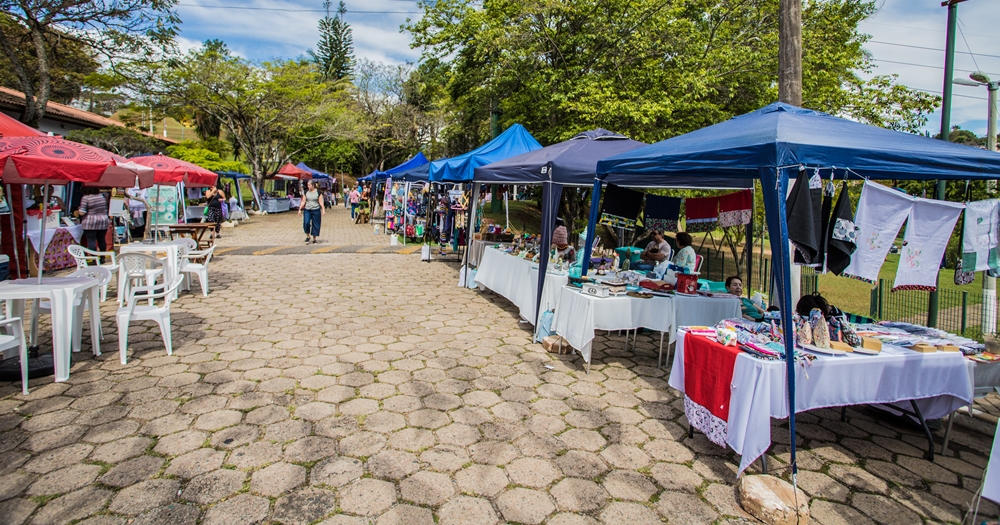 Feira de Arte, Artesanato e Gastronomia tem edição especial neste sábado (29)