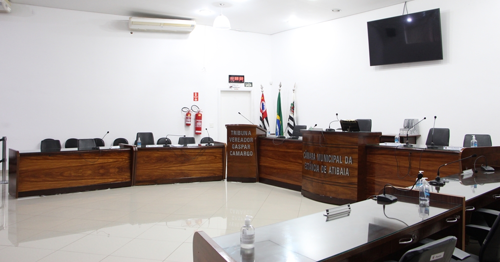 Conselho Municipal de Direitos da Pessoa Idosa promove homenagem a servidor público da área da Saúde