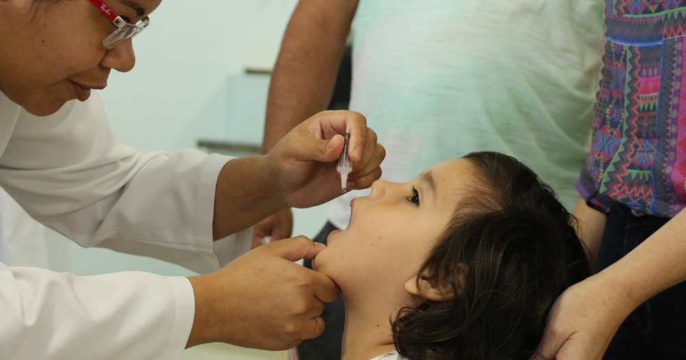 Saúde reorganiza aplicação das vacinas contra a pólio e tríplice viral